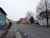 Dörfles-Esbach: Neustadter Straße Richtung Coburg