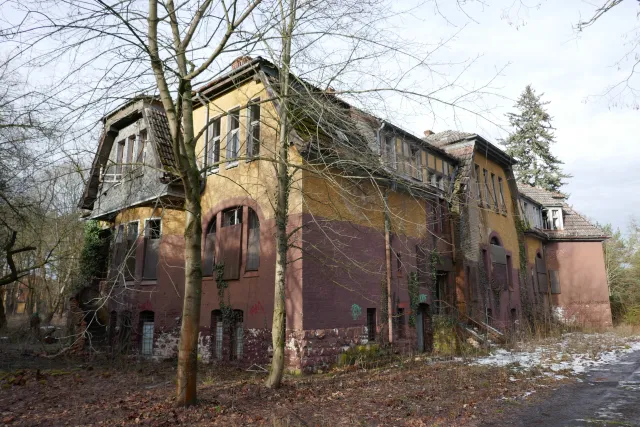 Bestandsgebäude der ehemaligen Irrenanstalt