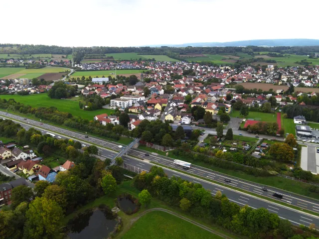 Der Blick auf die Ortslage von Bindlach