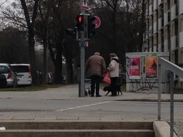 München-Neuaubing: Kreuzung Wiesentfelser Straße, Riesenburgstraße