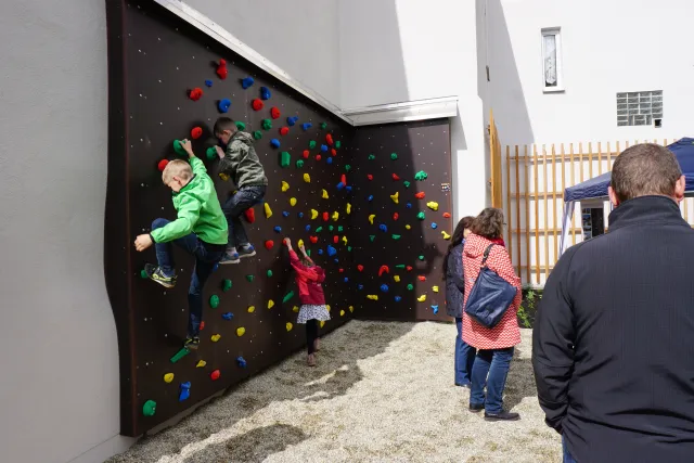 Arzberg: Platzsparende Beschäftigung von Kindern im öffentlichen Raum